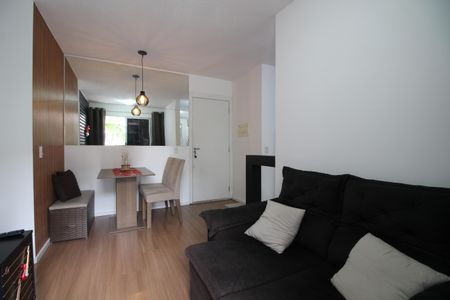 Sala de apartamento para alugar com 2 quartos, 49m² em Taquara, Rio de Janeiro