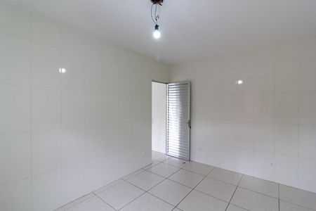 Casa para alugar com 75m², 2 quartos e 1 vagaQuarto 1