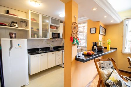 Apartamento à venda com 72m², 2 quartos e sem vagaCozinha e Área de Serviço