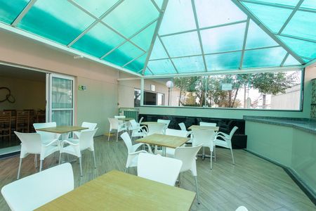 Apartamento para alugar com 44m², 2 quartos e 1 vaga Apartamento para alugar com 44m², 2 quartos e 1 vagaÁrea comum - Churrasqueira