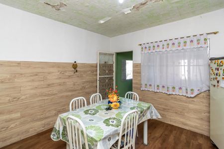 Casa à venda com 220m², 3 quartos e 3 vagasCozinha