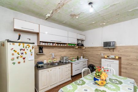 Casa à venda com 220m², 3 quartos e 3 vagasCozinha