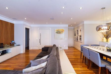 Apartamento à venda com 181m², 3 quartos e 3 vagas