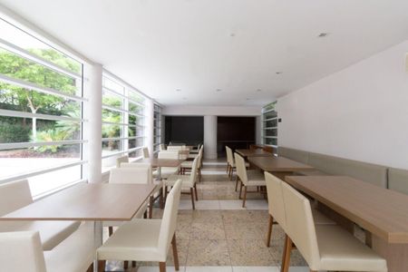 Apartamento à venda com 181m², 3 quartos e 3 vagas