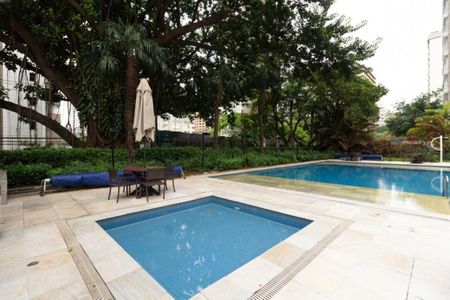 Apartamento à venda com 181m², 3 quartos e 3 vagas