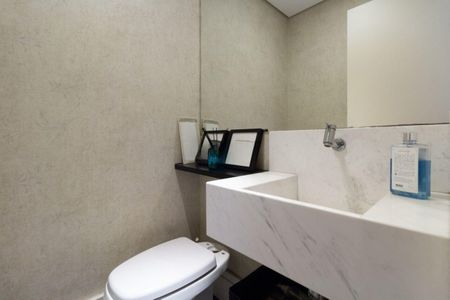 Apartamento à venda com 181m², 3 quartos e 3 vagas