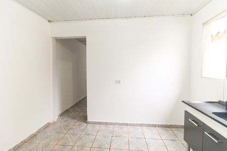 Sala/Cozinha de casa para alugar com 1 quarto, 40m² em Vila Verde, São Paulo