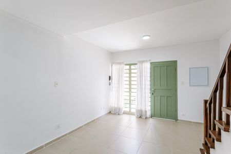 Sala de casa de condomínio à venda com 2 quartos, 100m² em Vila Nova Conceição, São Paulo