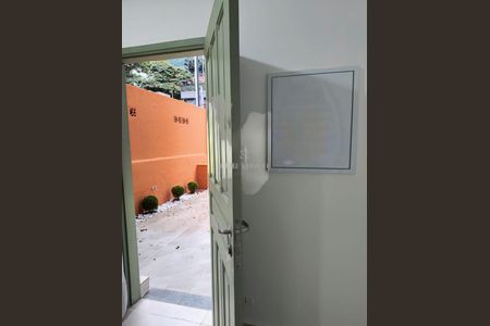 Casa à venda com 100m², 2 quartos e 1 vaga