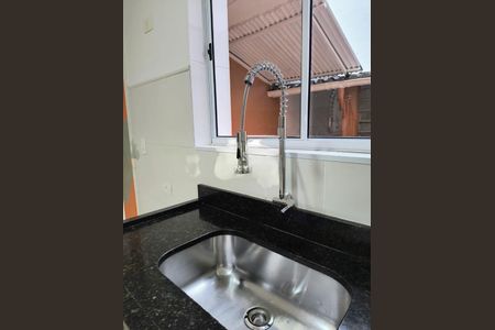 Casa à venda com 100m², 2 quartos e 1 vaga