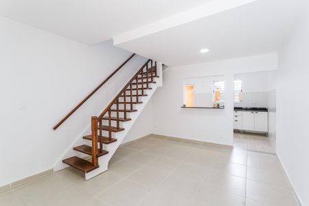 Casa à venda com 100m², 2 quartos e 1 vagaSala