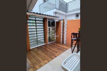 Casa à venda com 100m², 2 quartos e 1 vaga