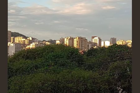 Casa à venda com 45m², 3 quartos e sem vaga