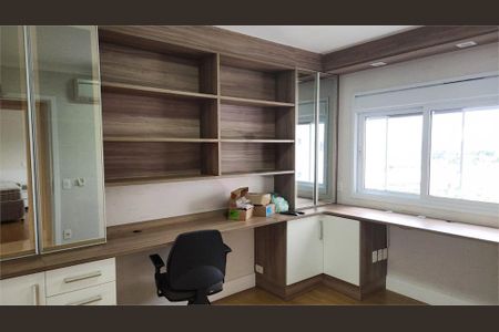 Apartamento à venda com 4 quartos, 241m² em Água Branca, São Paulo