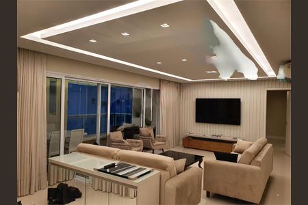 Apartamento à venda com 4 quartos, 241m² em Água Branca, São Paulo