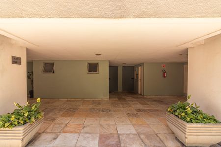 Apartamento para alugar com 45m², 1 quarto e 1 vagaEntrada