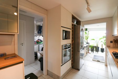 Apartamento à venda com 219m², 3 quartos e 3 vagasCozinha