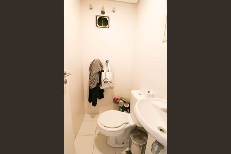 Apartamento à venda com 219m², 3 quartos e 3 vagasBanheiro de serviço