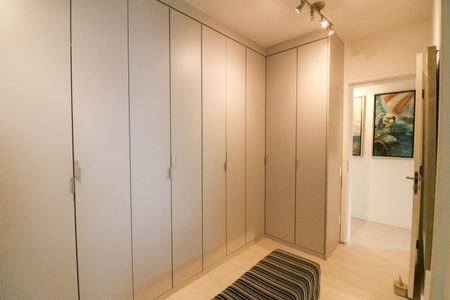 Apartamento à venda com 219m², 3 quartos e 3 vagasSuíte 3