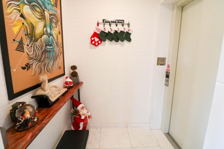 Apartamento à venda com 219m², 3 quartos e 3 vagasHall privativo elevador