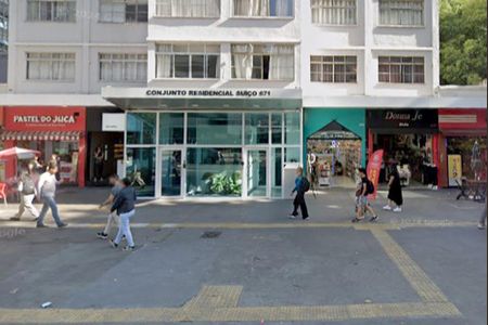 Apartamento à venda com 77m², 2 quartos e sem vagaEntrada do edifício