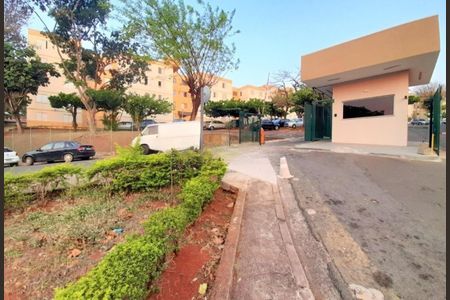 Apartamento para alugar com 62m², 2 quartos e 1 vagaFoto 01