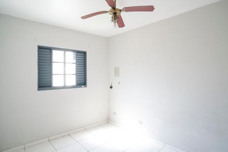 Quarto 2 de casa para alugar com 2 quartos, 70m² em Vila Caminho do Mar, São Bernardo do Campo