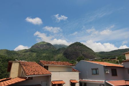 Casa de condomínio à venda com 127m², 2 quartos e 2 vagasTerraço - Vista