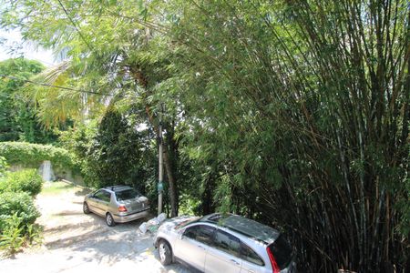 Casa de condomínio à venda com 127m², 2 quartos e 2 vagasQuarto 2 - Vista