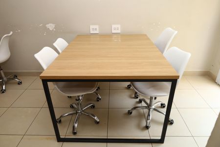 Apartamento para alugar com 32m², 2 quartos e sem vagaÁrea comum - Coworking