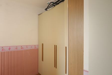 Quarto 2 de apartamento para alugar com 2 quartos, 32m² em Vila Carmosina, São Paulo