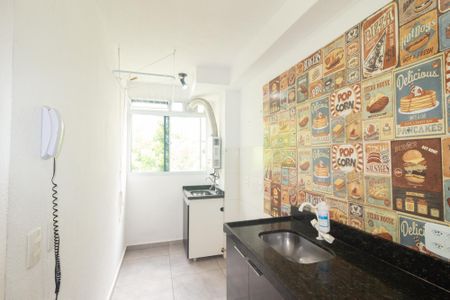 Apartamento para alugar com 41m², 2 quartos e sem vaga Apartamento para alugar com 41m², 2 quartos e sem vagaCozinha e Área de Serviço