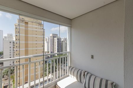 Apartamento à venda com 75m², 2 quartos e 2 vagasSala