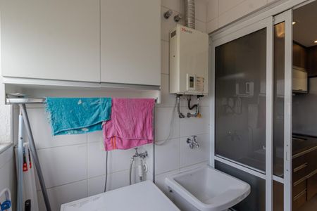 Apartamento à venda com 75m², 2 quartos e 2 vagasÁrea de Serviço