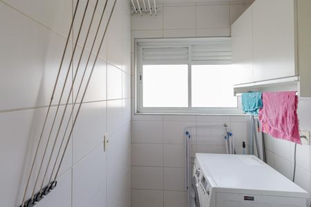 Apartamento à venda com 75m², 2 quartos e 2 vagasÁrea de Serviço