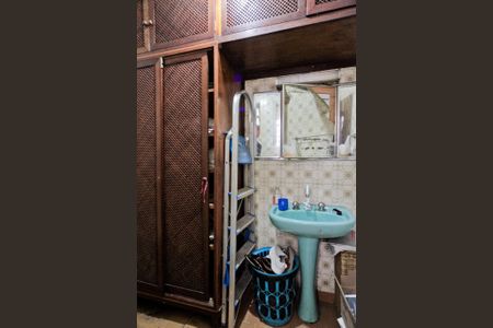 Casa à venda com 119m², 3 quartos e 1 vagaÁrea de Serviço