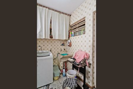 Casa à venda com 119m², 3 quartos e 1 vagaÁrea de Serviço