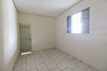 Casa para alugar com 30m², 1 quarto e sem vaga Casa para alugar com 30m², 1 quarto e sem vagaQuarto