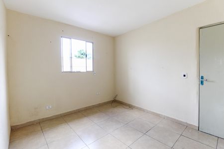 Casa para alugar com 30m², 1 quarto e sem vaga Casa para alugar com 30m², 1 quarto e sem vagaSala