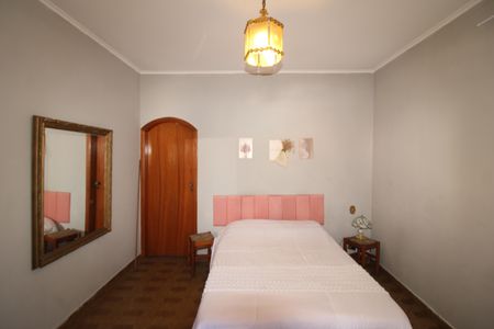 Casa à venda com 250m², 5 quartos e 4 vagasQuarto 3