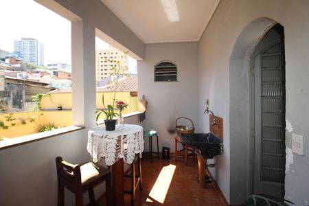 Casa à venda com 250m², 5 quartos e 4 vagasÁrea de Serviço
