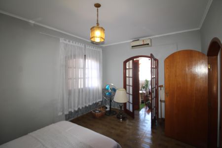 Casa à venda com 250m², 5 quartos e 4 vagasQuarto 3