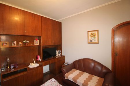 Casa à venda com 250m², 5 quartos e 4 vagasQuarto 2
