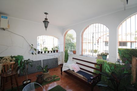 Casa à venda com 250m², 5 quartos e 4 vagasQuintal