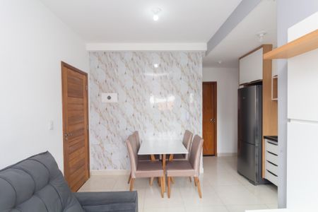 Sala de apartamento para alugar com 2 quartos, 50m² em Cidade Líder, São Paulo