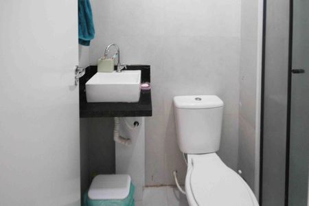 Apartamento à venda com 40m², 2 quartos e sem vagaBanheiro