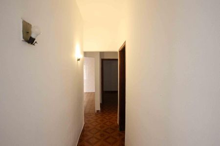 Corredor de casa à venda com 3 quartos, 136m² em Vila Graciosa, São Paulo