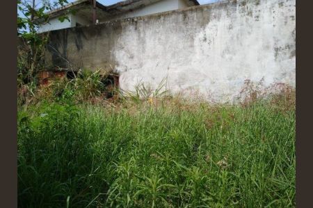 Casa à venda com 50m², 2 quartos e sem vaga