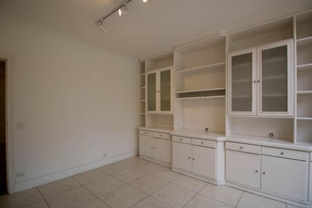 Casa à venda com 4 quartos, 750m² em Morumbi, São Paulo