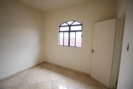 Quarto 2 de casa para alugar com 3 quartos, 140m² em Petrópolis, Contagem